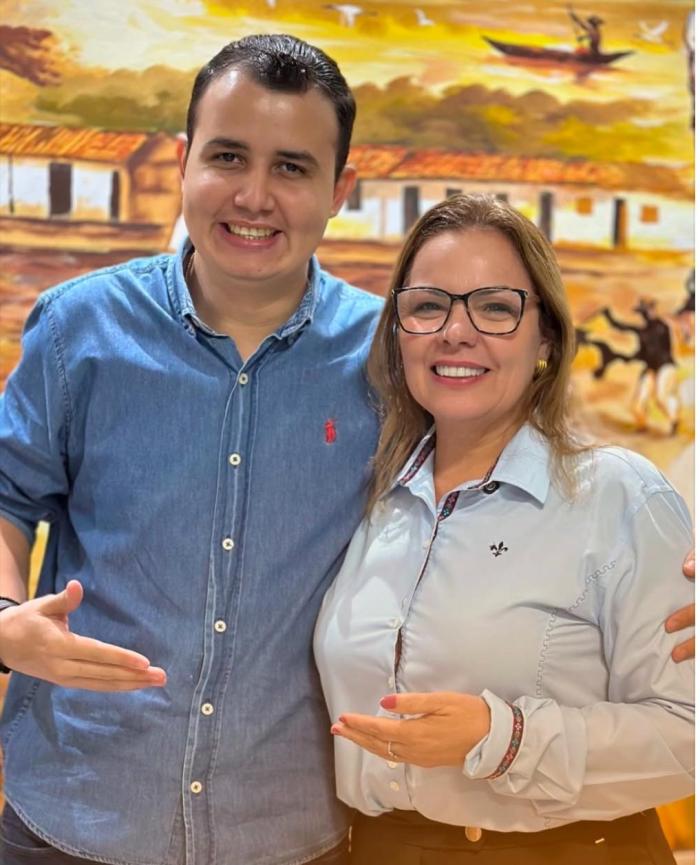 Liderança Feminina: O Exemplo de Paula Calil e a Força das Mulheres na Política