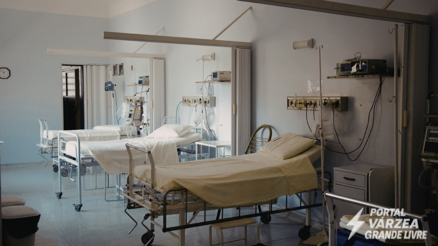 Fechamento de mais de 2.800 leitos no SUS durante governo Lula gera críticas e preocupação entre profissionais da saúde