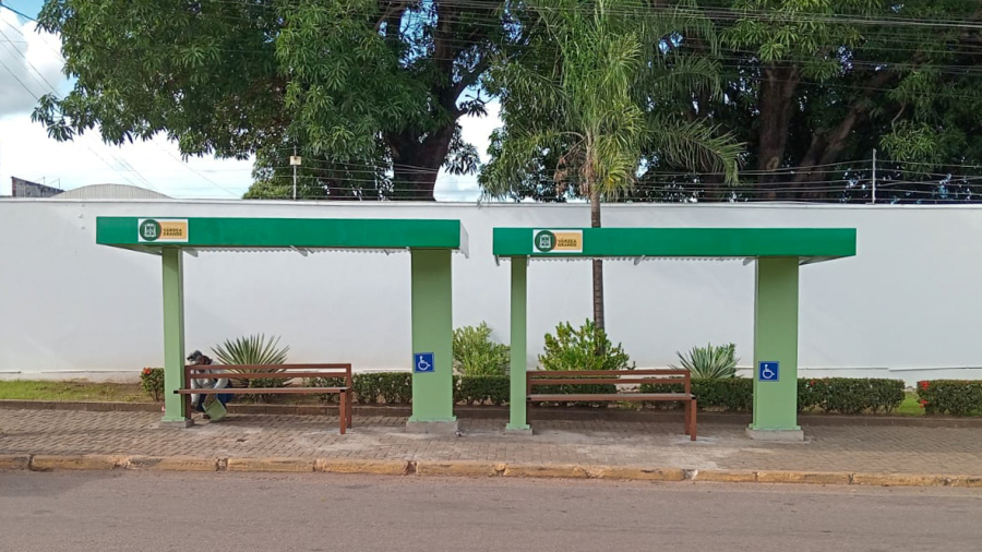 📰 Travessias seguras e novos abrigos transformam mobilidade em avenidas de Várzea Grande