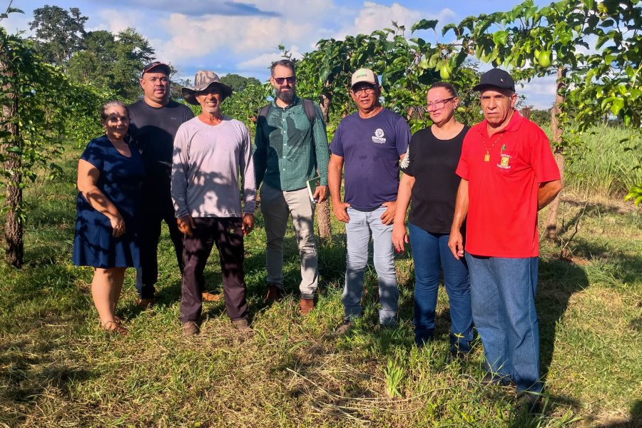 Ação leva assistência técnica a produtores rurais em comunidade de Várzea Grande