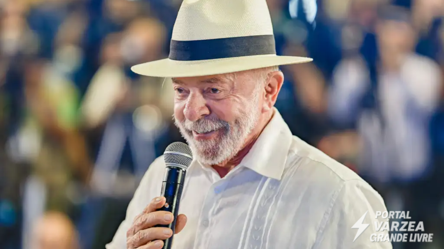 Lula aparece como favorito para eleição de 2026, avaliam imprensa internacional e consultorias de risco