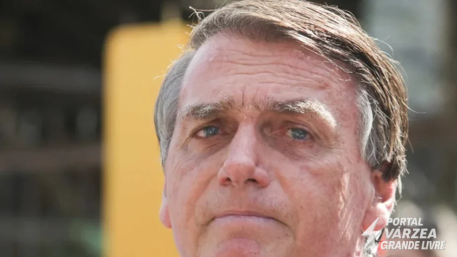 PF reabre inquérito para apurar postagens de Bolsonaro que associavam Lula a ditador sírio